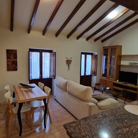Airam Home Mendizabal Almansa Exteriör bild