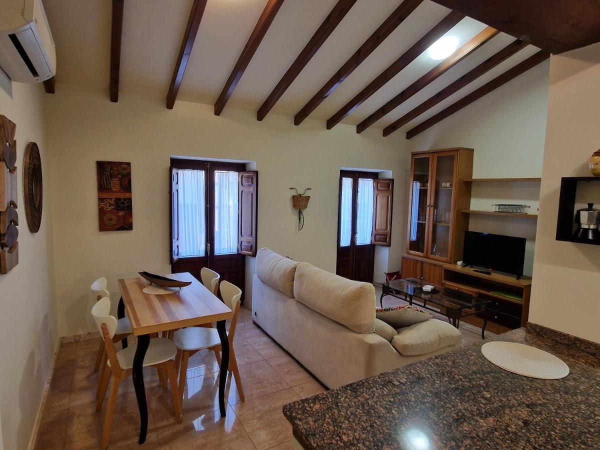 Airam Home Mendizabal Almansa Exteriör bild
